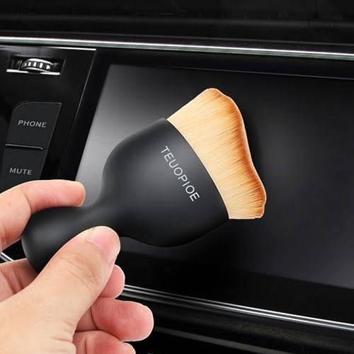 Car Detailing Brush for Interior Dusting and Air Vents (brown)