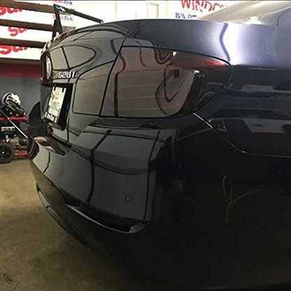 Luxe LightWrap Universal Headlight Tint Kit (Mid Smoke / 20” x 3 Yard)