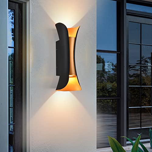LED Outdoor Wall Light (15.7in)