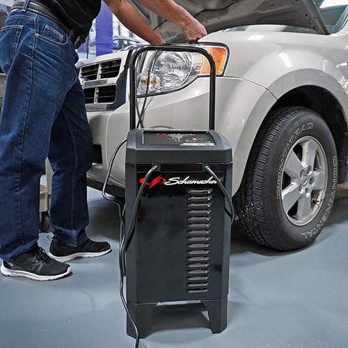 Wheeled Automatic 6A Car Battery Charger and 200A Engine Starter (12V 40/200A)