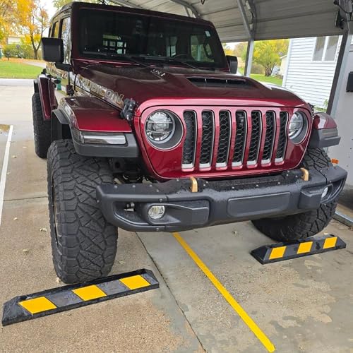 Parking Stop 3 Foot Long Flexible Rubber Curb (3 Foot)