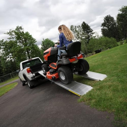 Traverse Aluminum Singlefold Edgeless Ramp (8 Foot / Singlefold Edgeless)