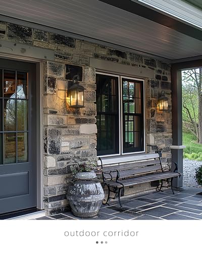 Outdoor Wall Sconce (Matte Black, Seeded Glass / 15", Single Unit)