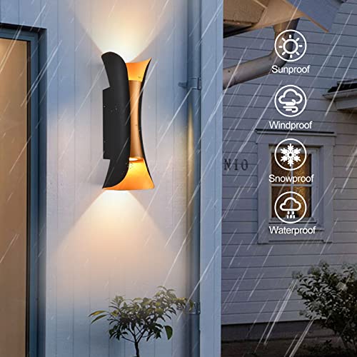 LED Outdoor Wall Light (15.7in)