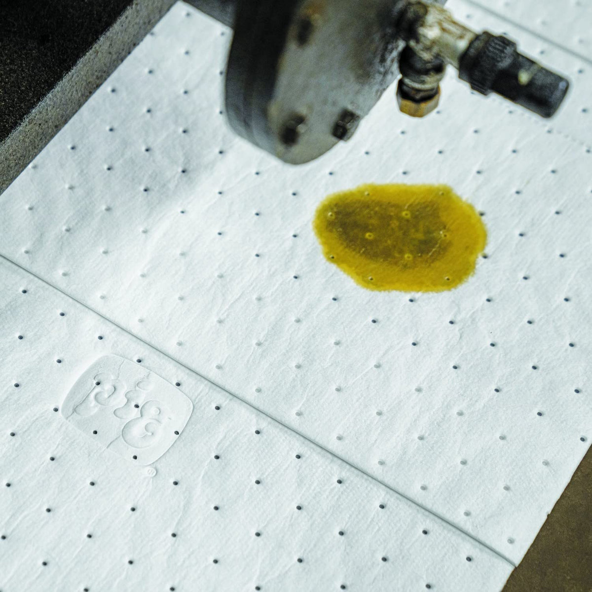Oil Mat - Oil-Only Absorbent Mat Roll - 1 Roll - 30" x 150' Roll - Absorbs up to 32 gallons per Roll - MAT458 (30" x 150')