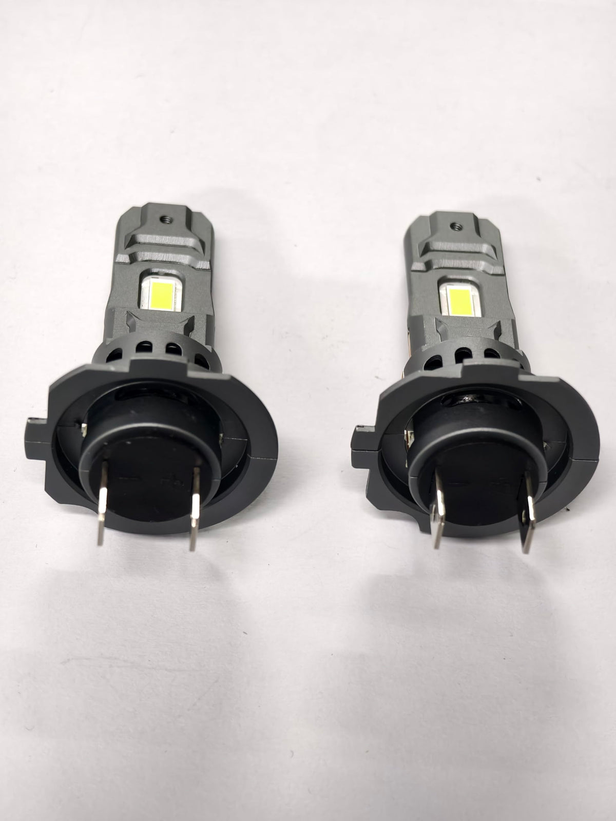 S2S H7 Light Bulbs Combo (H7)