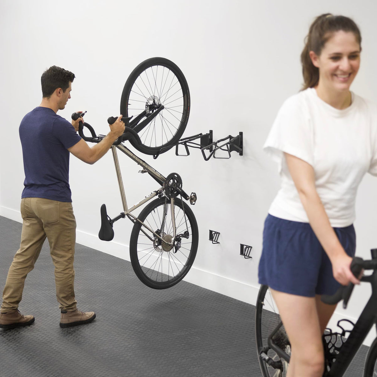 Swivel Bike Wall Mount (4 Pack / 2 Mountain Bike & 2 Road/Gravel)