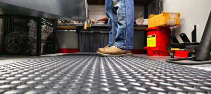 American Classic Black Diamond Plate Anti (3' x 21')
